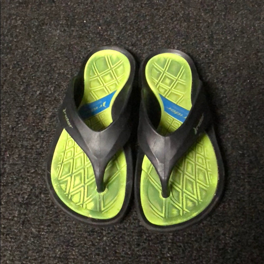 Boy’s sandals